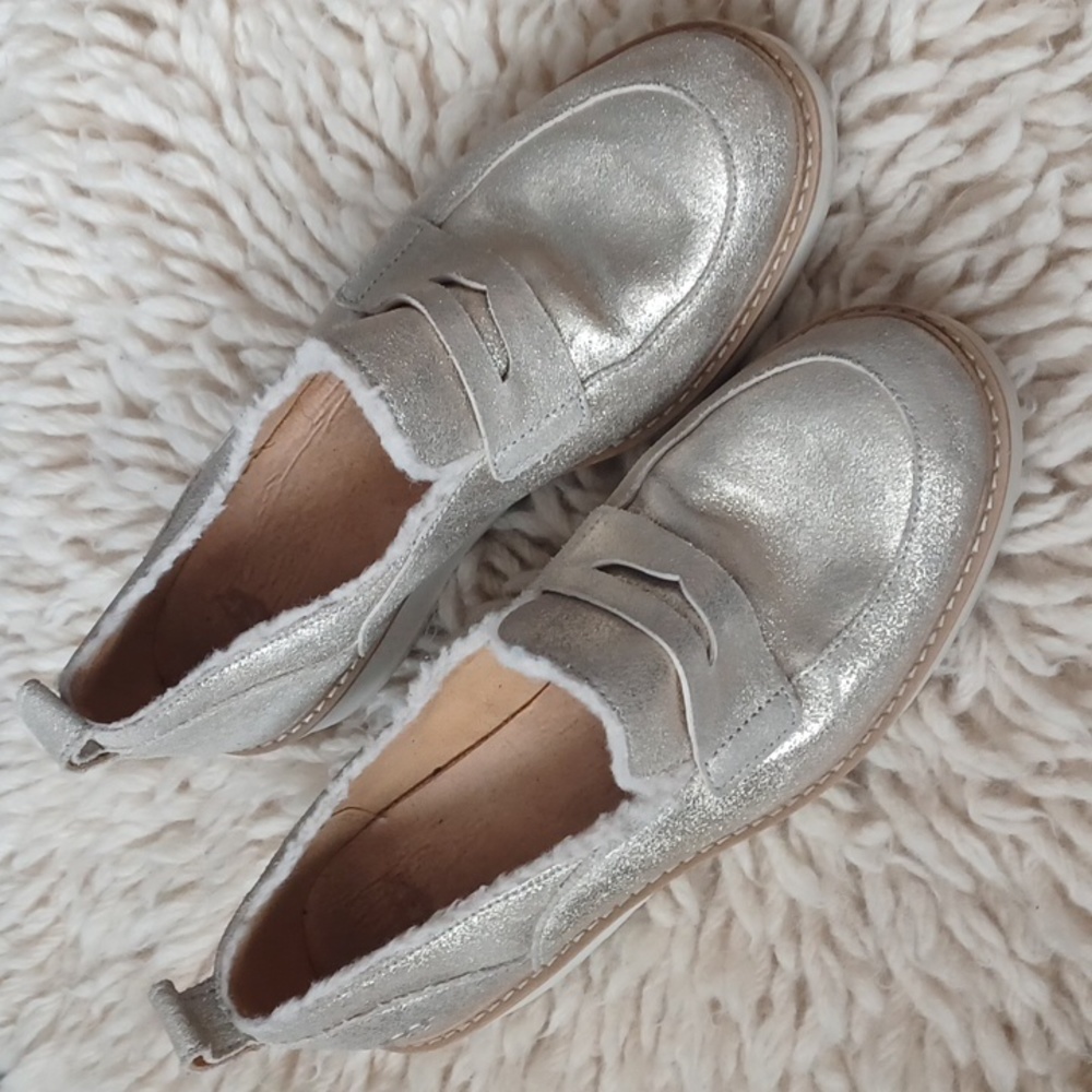 UGG shoes